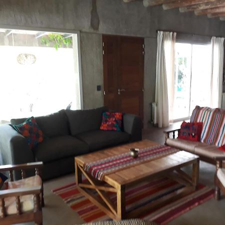 Casa Los Cerezos En Chacras De Coria Exteriér fotografie