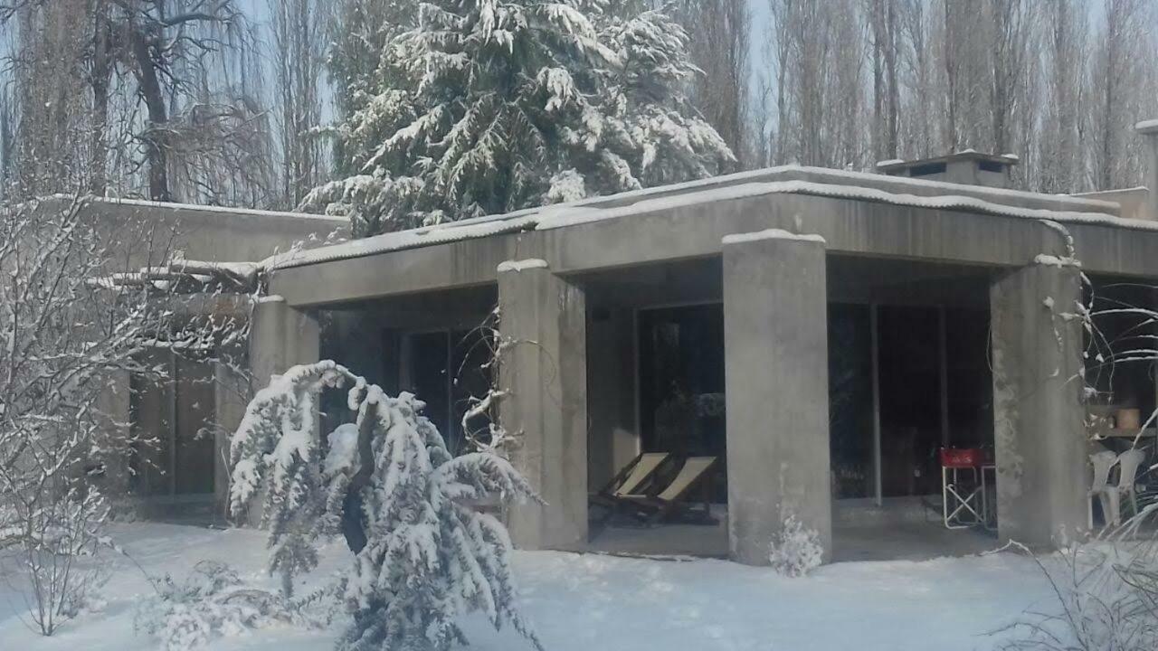 Casa Los Cerezos En Chacras De Coria Exteriér fotografie