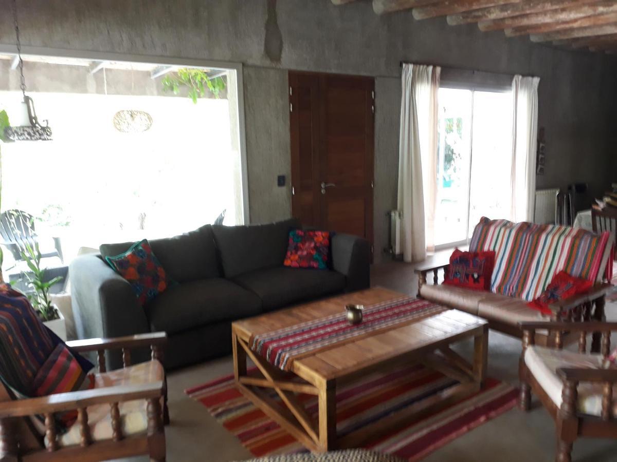 Casa Los Cerezos En Chacras De Coria Exteriér fotografie